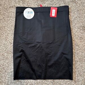 NWT Spanx Half Slip